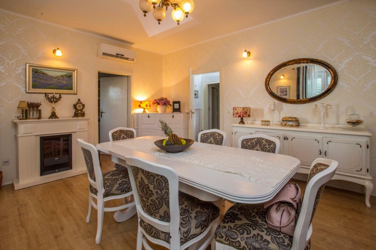 Apartment Valerija Jesenice  Zewnętrze zdjęcie