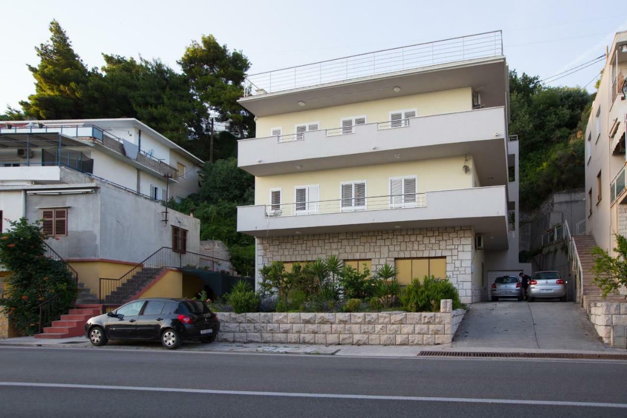 Apartment Valerija Jesenice  Zewnętrze zdjęcie